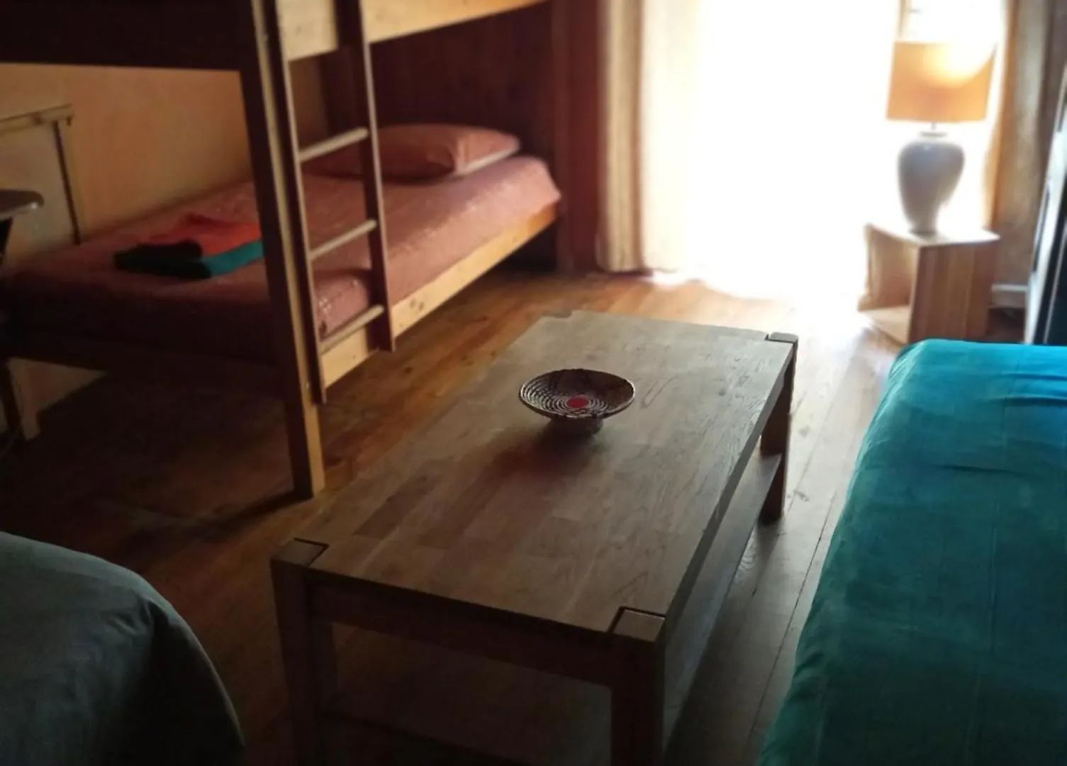 Semesterbostad Gites Des Esselards Yzeron