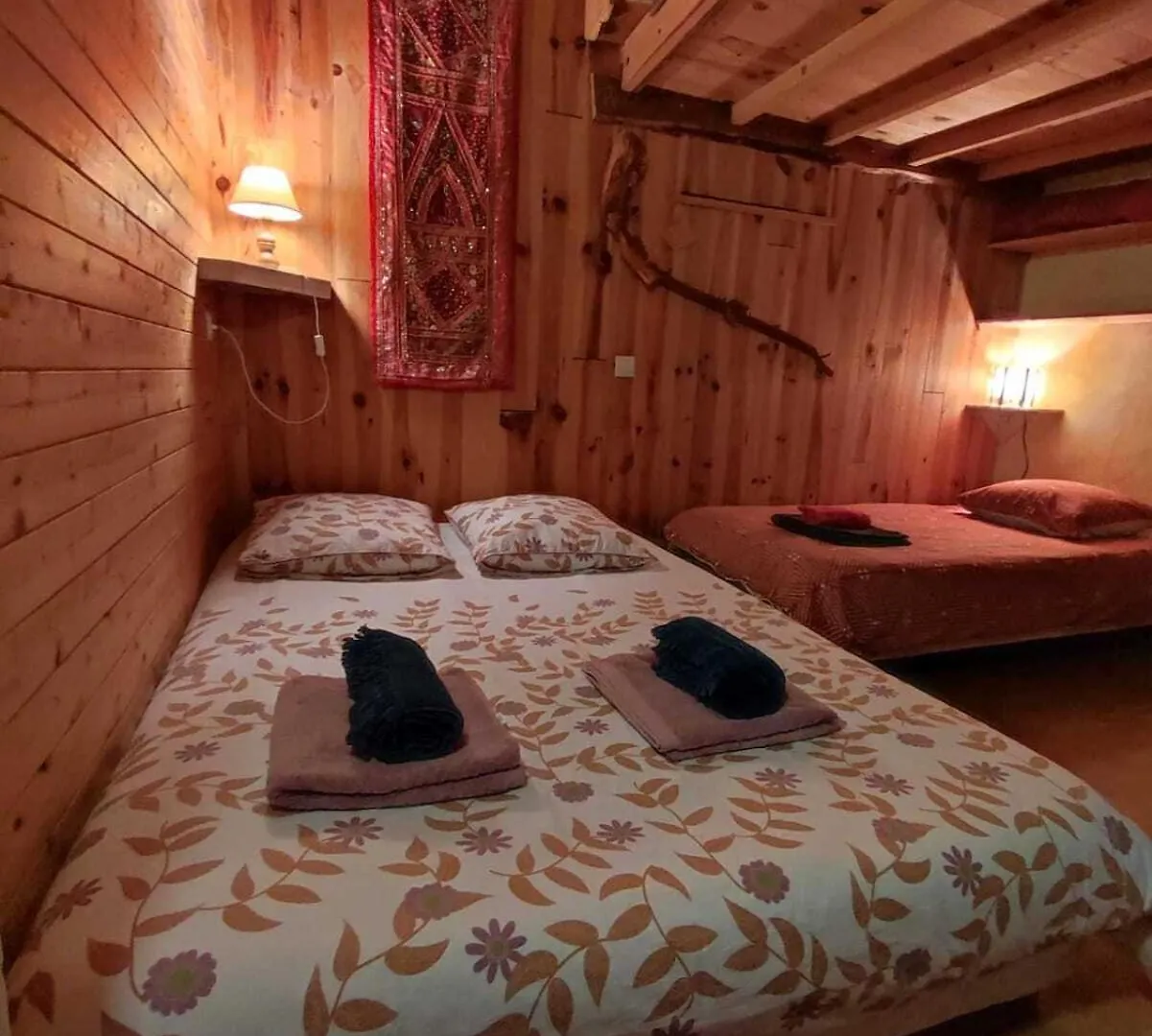 Gites Des Esselards Yzeron Holiday home