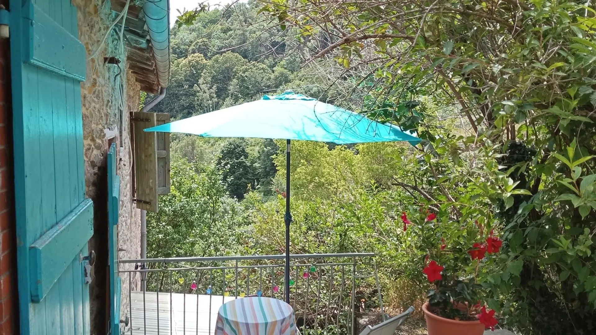 Gites Des Esselards Yzeron Holiday home